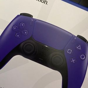 Brand new SEALED PS5 controller.